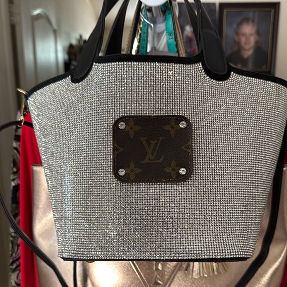 LV? Handbags - LV ? Sparkly crystal bucket bag with cross body straps
